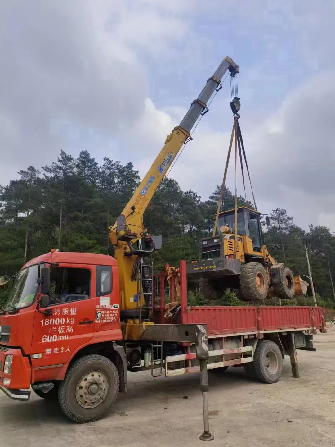 获嘉县找吊车出租公司的时候需要注意什么